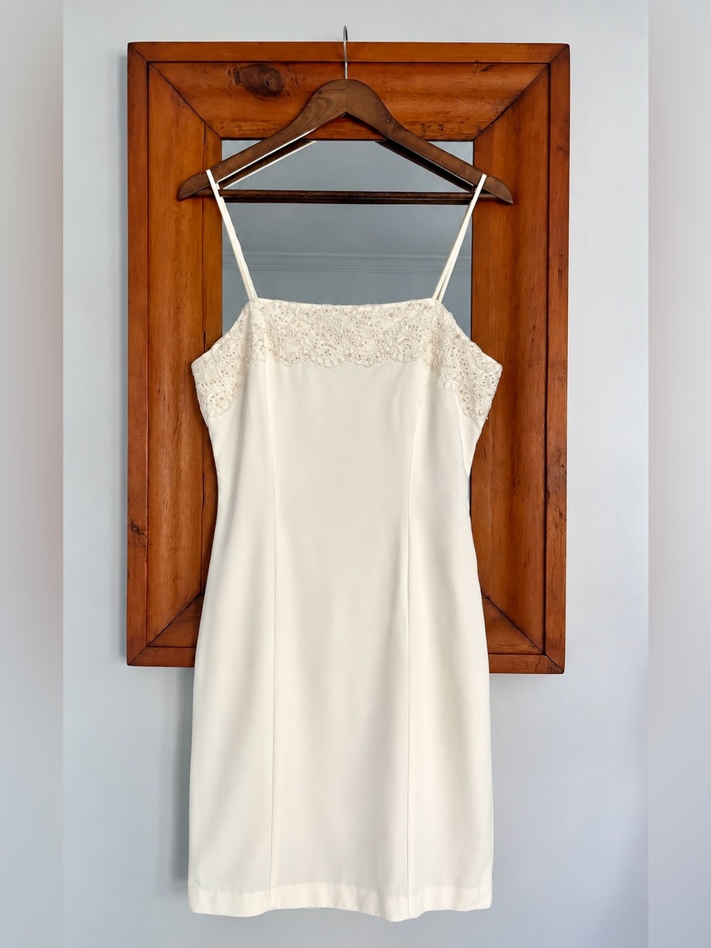 1970s vintage beaded lace trim structured   Slip dress